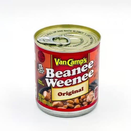 Van Camp's Beanee Weenee Original.