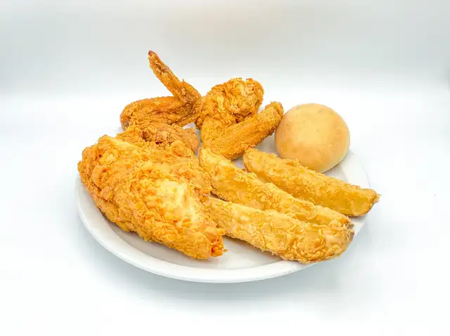 3 Piece White Dinner.